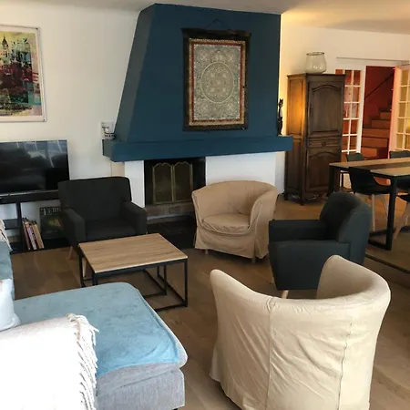 Villa 200m 5 Avec Piscine Et Garage *