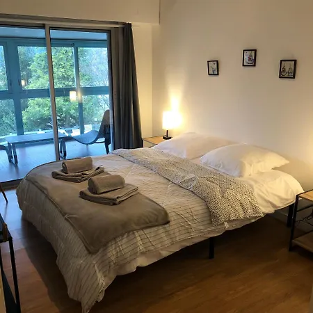 200m 5 Avec Piscine Et Garage Villa