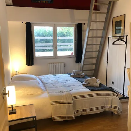 200m 5 Avec Piscine Et Garage Villa Aix-les-Bains