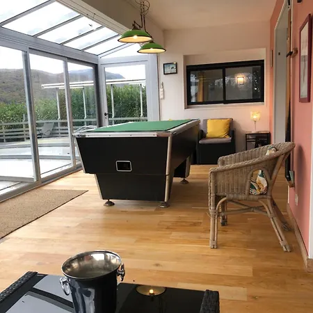 200m 5 Avec Piscine Et Garage Villa
