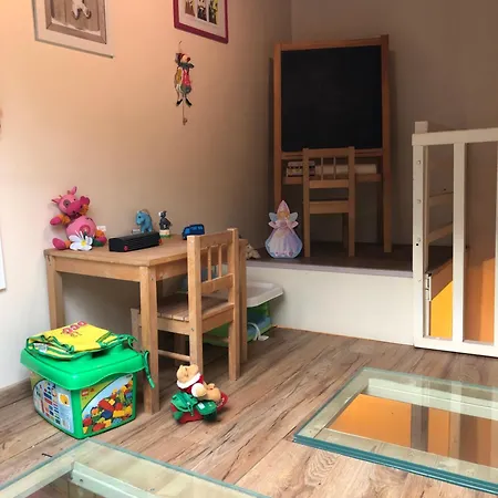 Prune 200m 5 Avec Piscine Et Garage 别墅 *