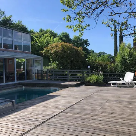 Prune 200m 5 Avec Piscine Et Garage ヴィラ