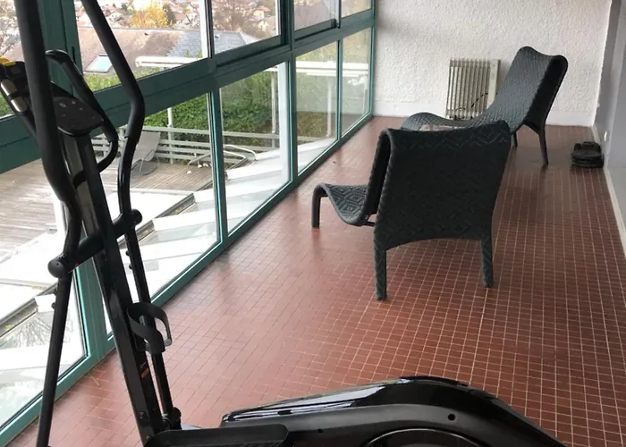 ヴィラ Prune 200m 5 Avec Piscine Et Garage エクスレバン