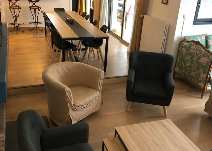 ヴィラ Prune 200m 5 Avec Piscine Et Garage