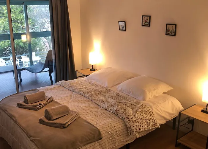 Prune 200m 5 Avec Piscine Et Garage ヴィラ エクスレバン