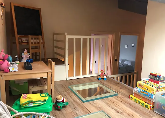 Prune 200m 5 Avec Piscine Et Garage ヴィラ