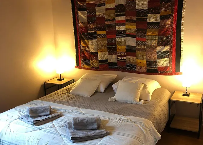 ヴィラ Prune 200m 5 Avec Piscine Et Garage エクスレバン